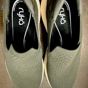Ryke slip shoes